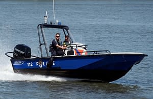 Read more about the article Sheriffs Are Around Looking For A Stolen Boat That May Have Explosives