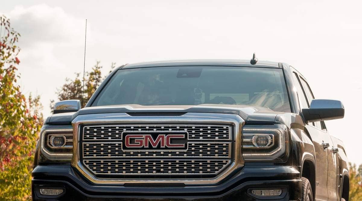 GMC Yukon Denali is Luxurious and Enabled With Super Cruise